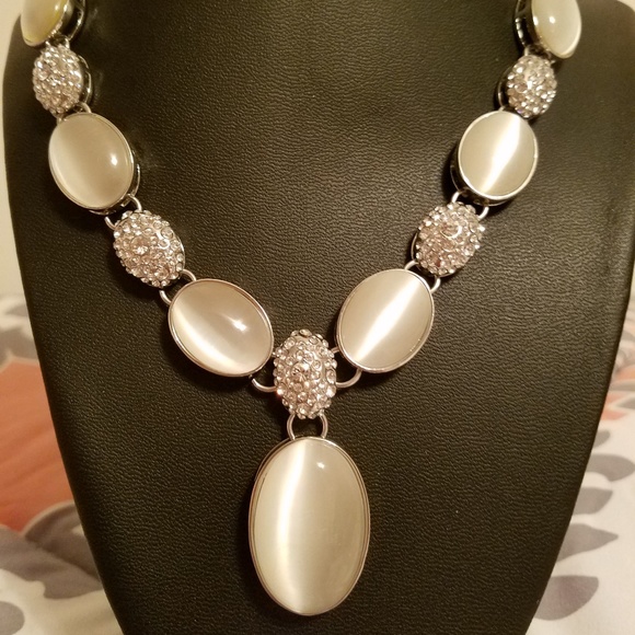 Necklace - Picture 2 of 4